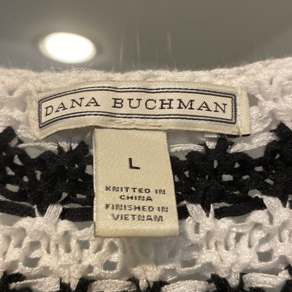 Dana Buchman size Large Sweater good condition - Picture 2 of 3